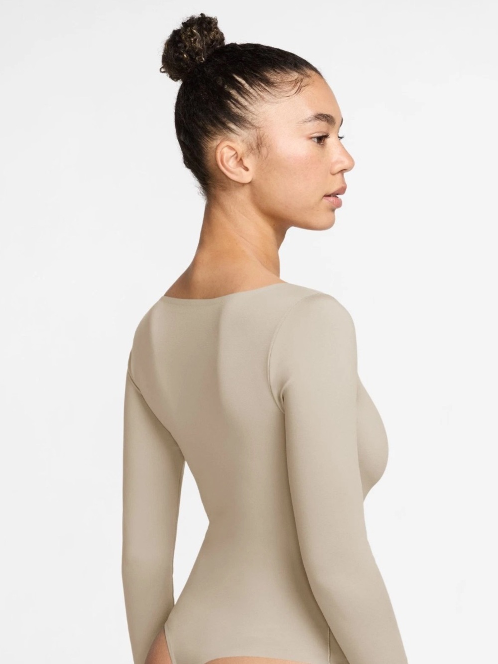 Nike Form Stealth Evaporation Long Sleeve Bodysuit Light Orewood Brown Ivory - Picture 2 of 9